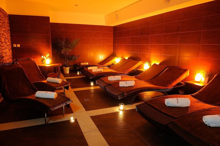 Spa 20 of 35