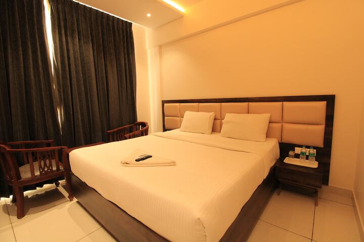 Room 27 of 58