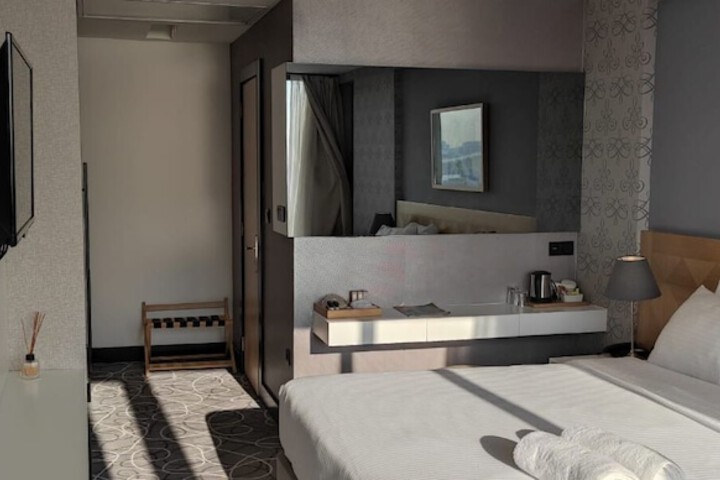 Room 22 of 55