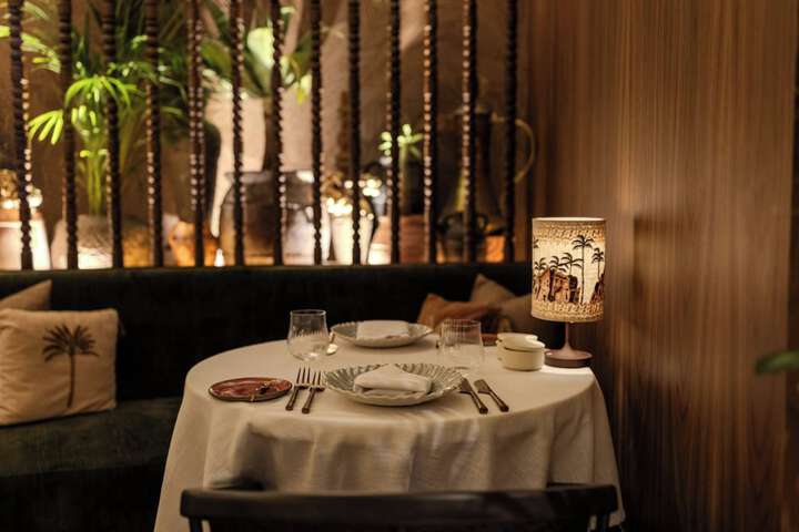 Dining 76 of 125