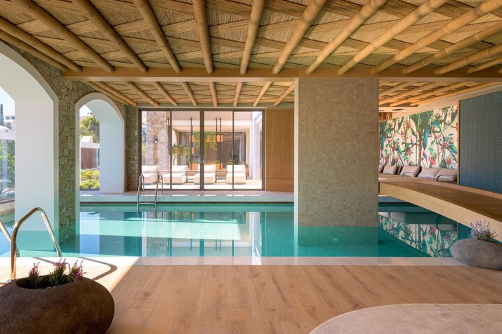 Pool 72 of 183