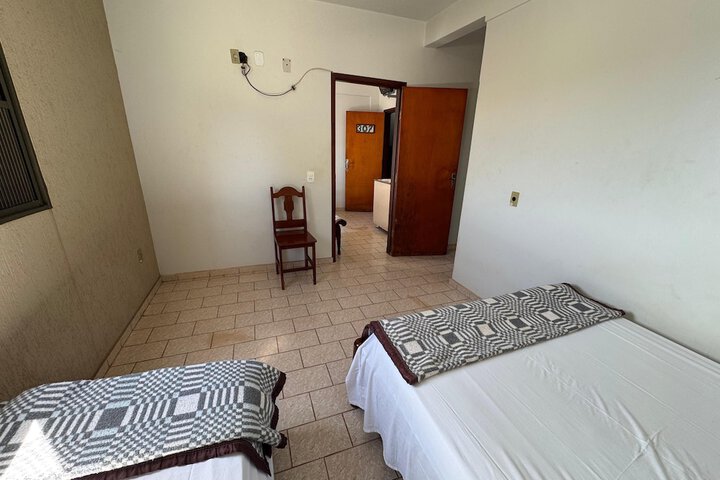 Room 14 of 88