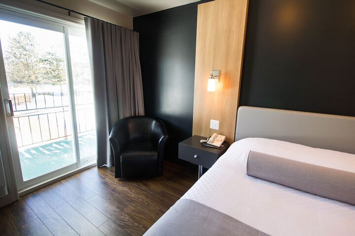 Room 5 of 19