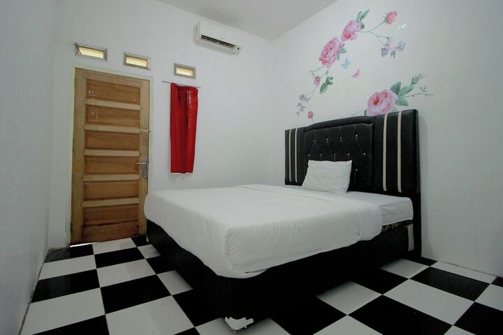 Room 16 of 22