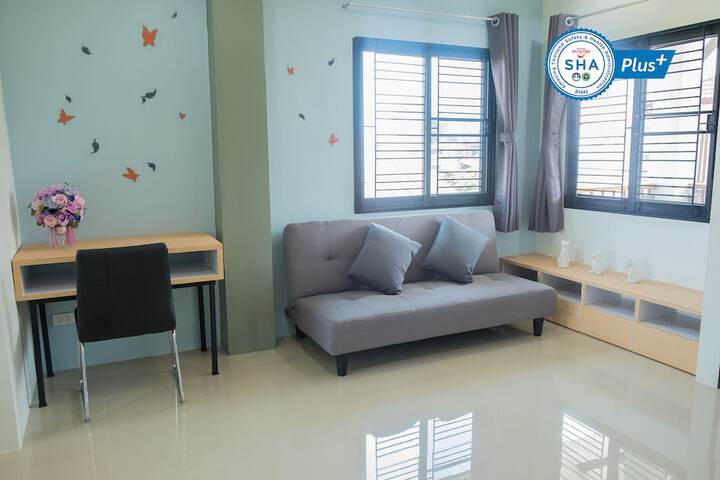 Room 19 of 36