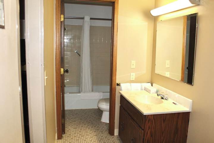 Room 15 of 44