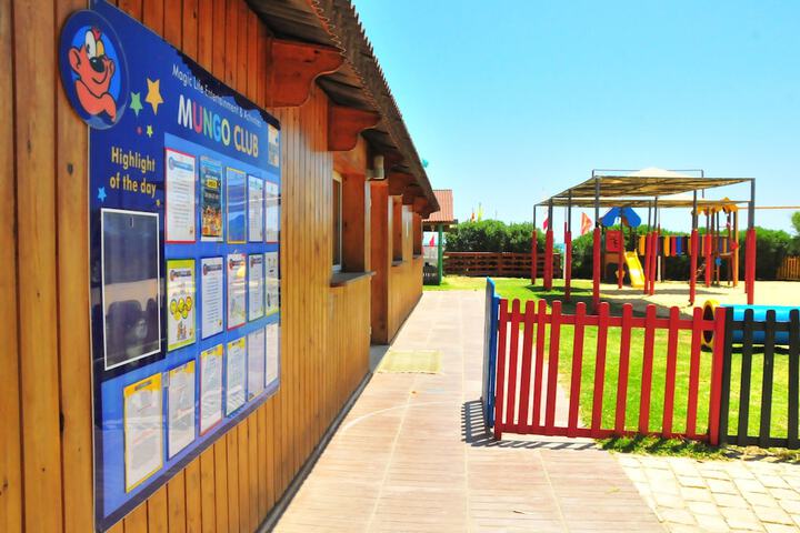 Children's play area - outdoor