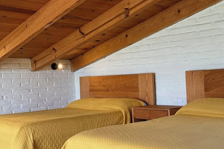Room 54 of 220