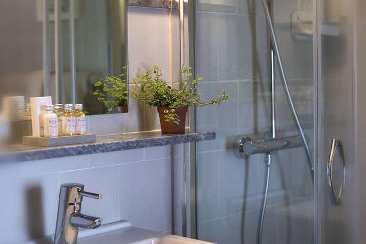 Clean Restrooms