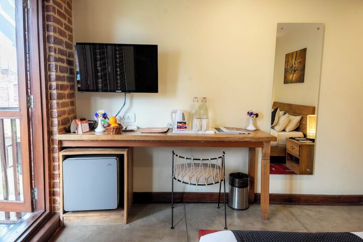 Room 16 of 47