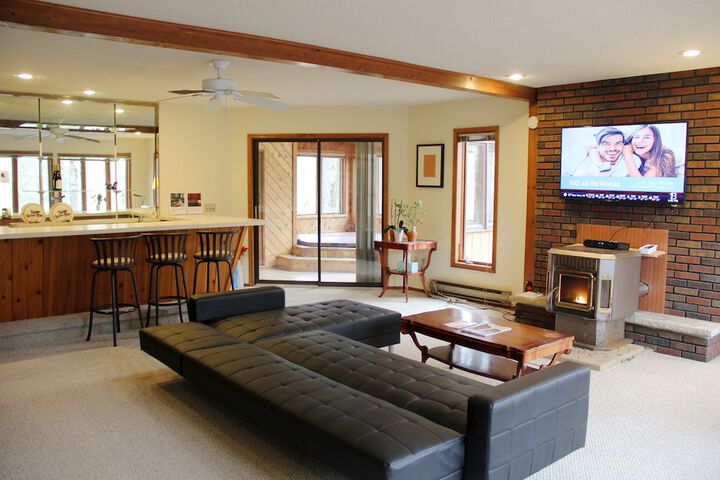 Hotel Interior 3 of 35