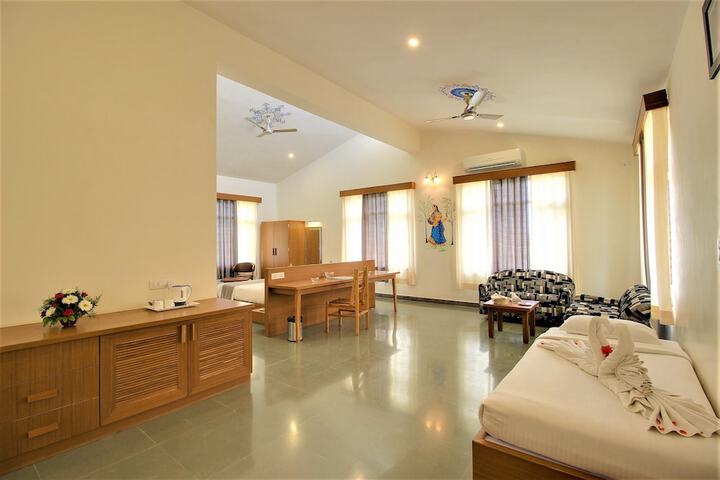 Room 12 of 58