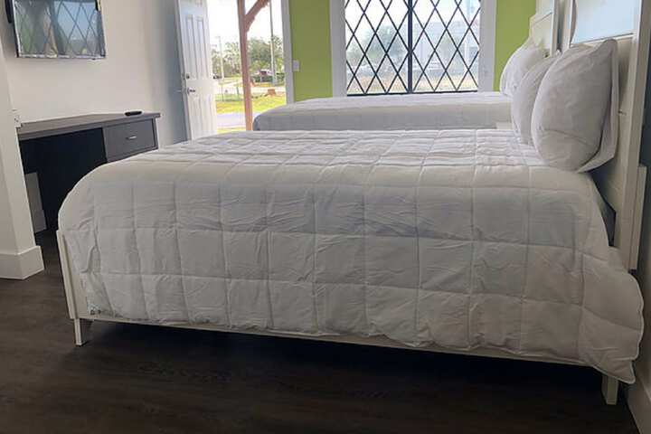 Standard Queen Bed City View (20 of 22)