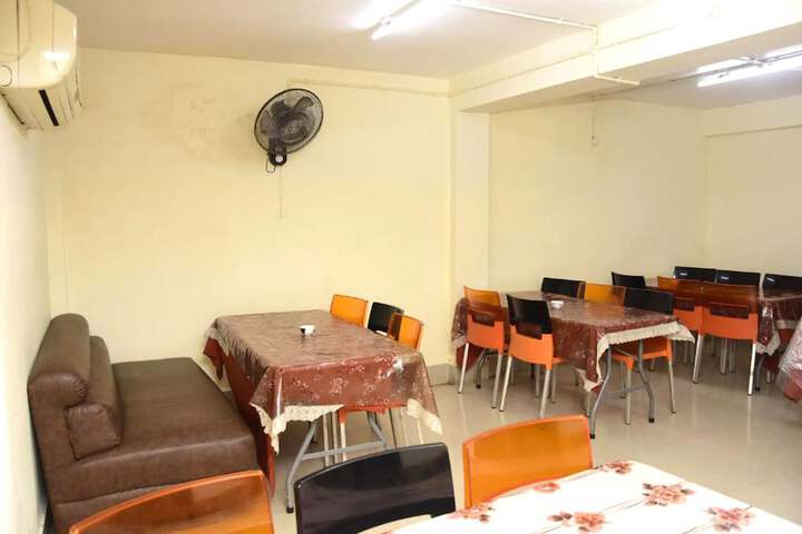 Dining 128 of 169