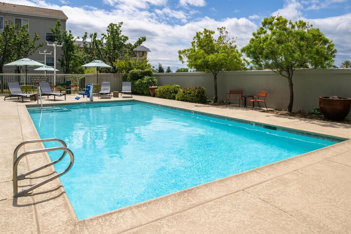 Pool 55 of 68