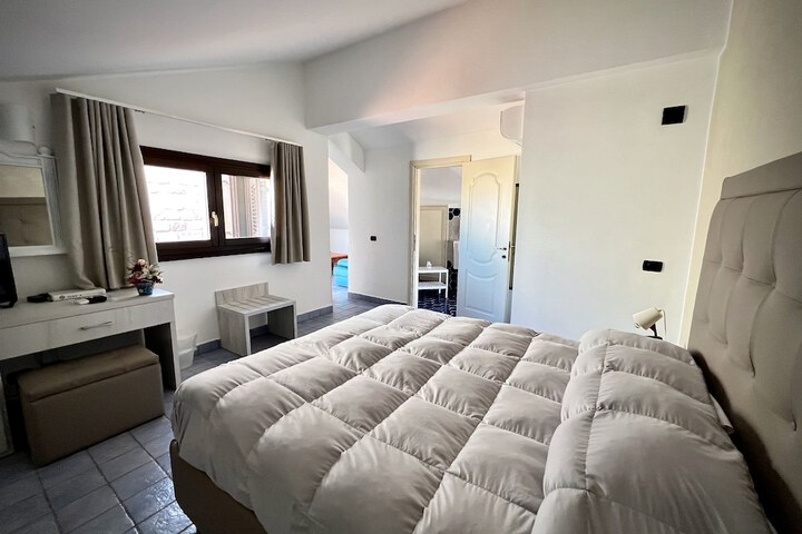 Room 11 of 70