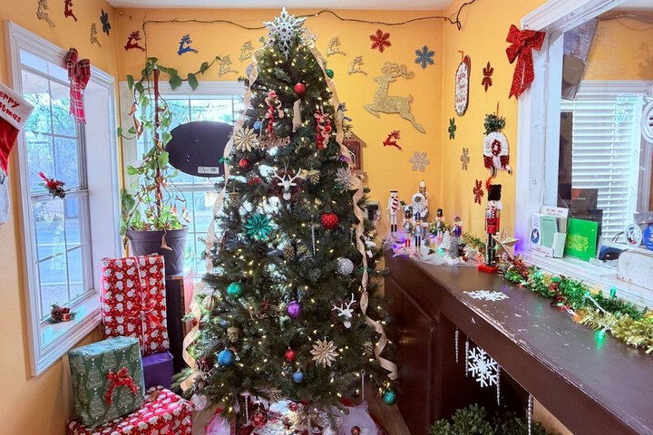 Hotel Interior 5 of 32