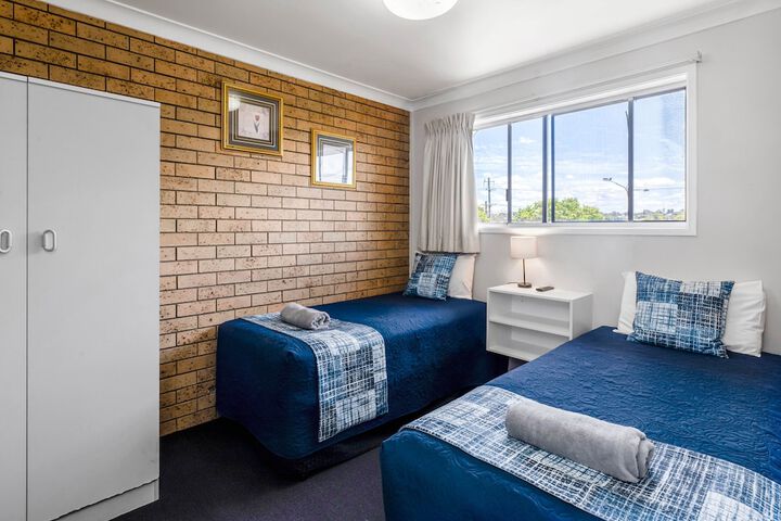 Room 15 of 79