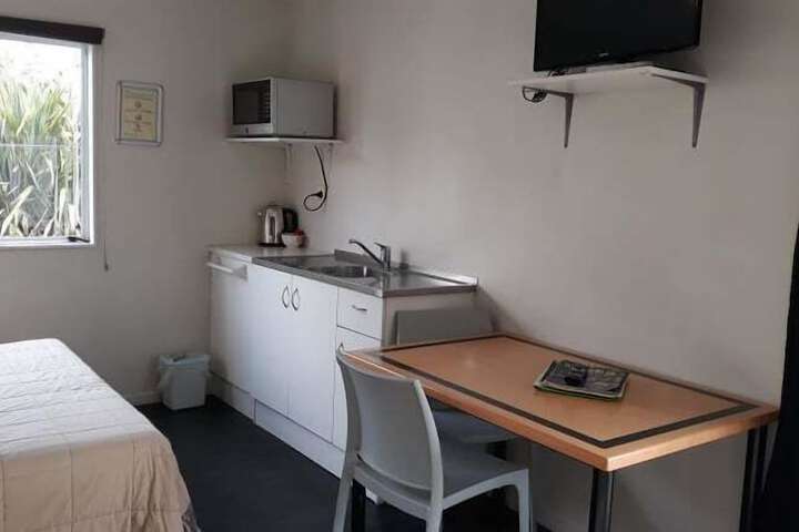 Room 21 of 133