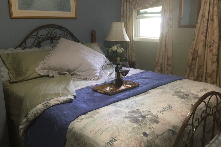Room 3 of 101