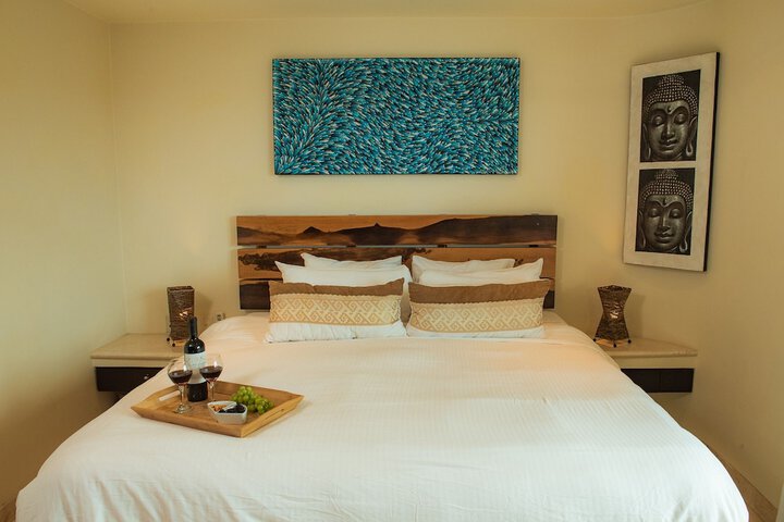 Room 40 of 204