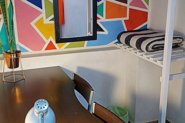 Room 16 of 139