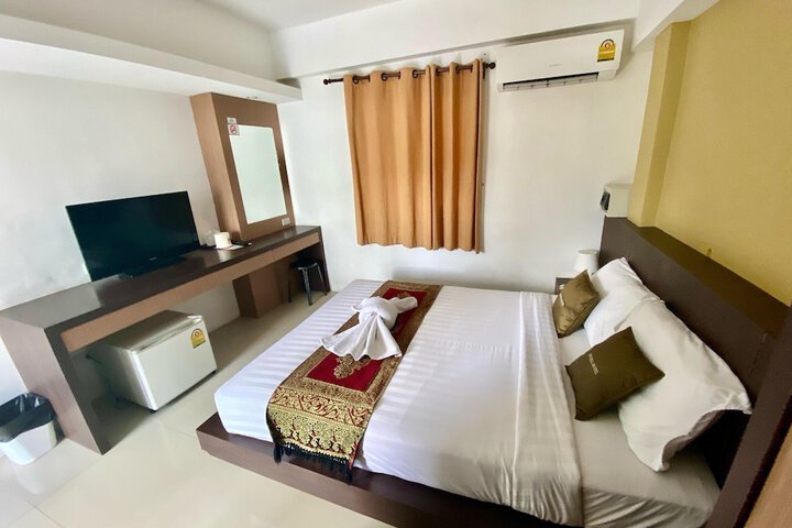 Room 16 of 47