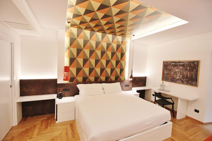 Room 21 of 238