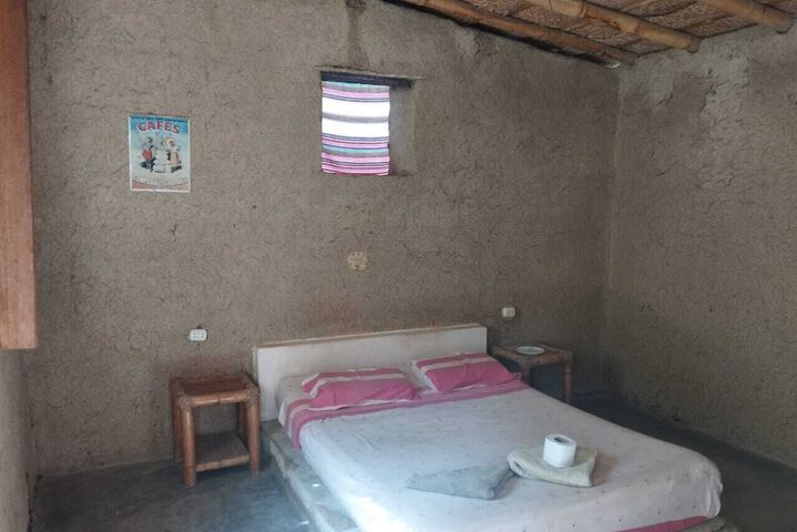 Room 6 of 21