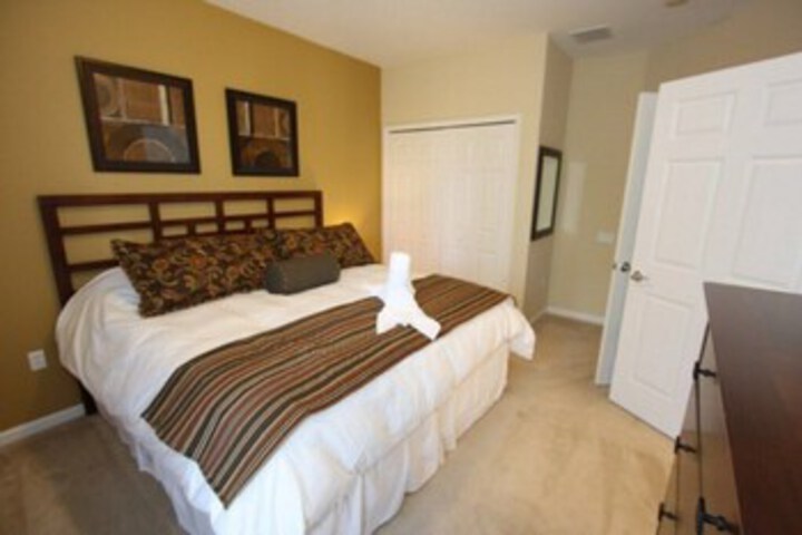 Room 93 of 100