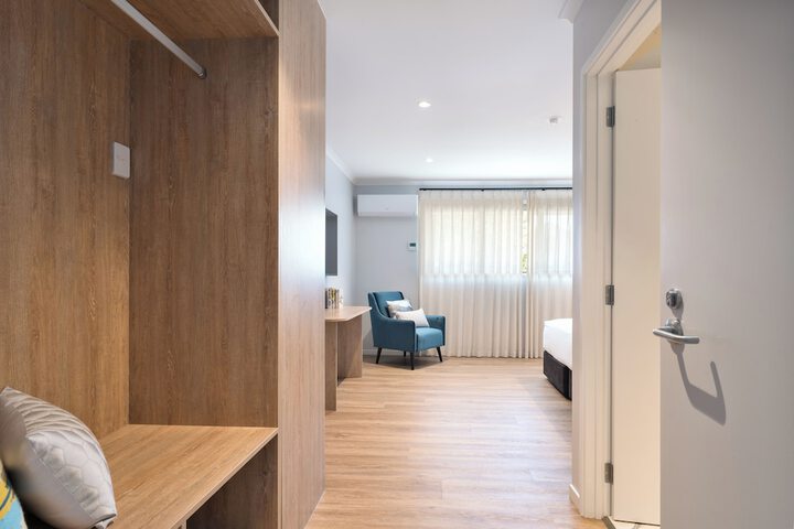 Room 21 of 29