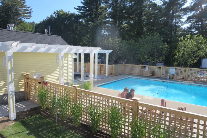 Pool 52 of 82