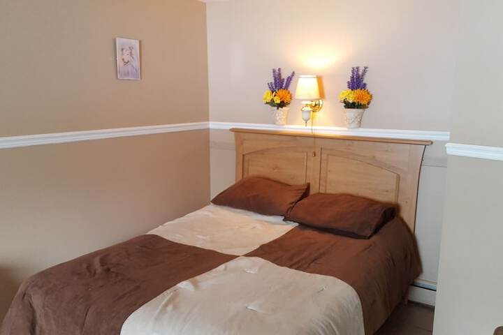Room 27 of 62