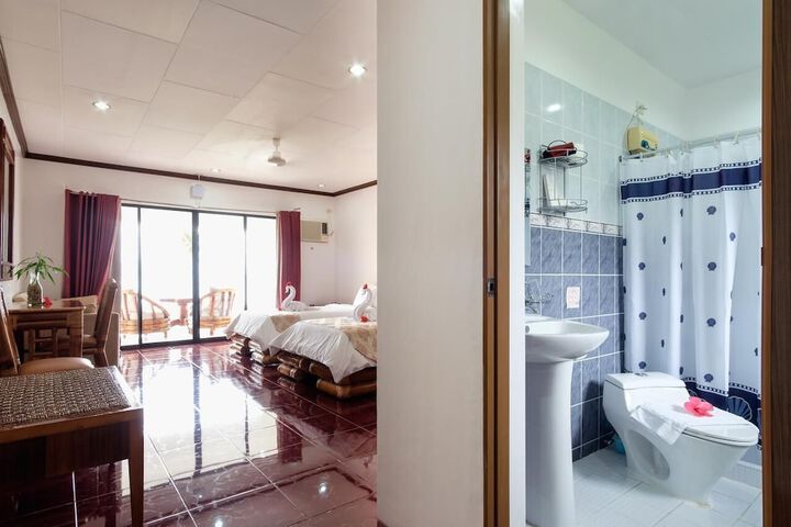 Room 4 of 47