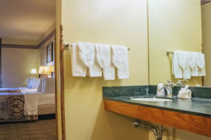 Room 64 of 150