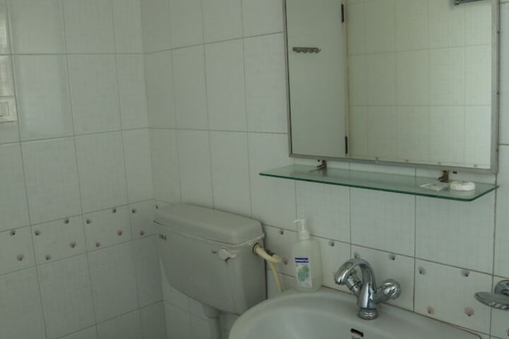 Room 20 of 31