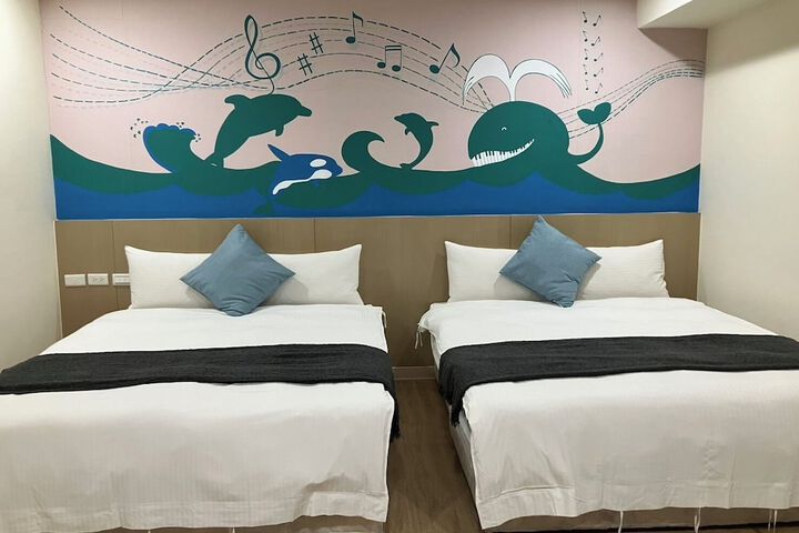 Room 19 of 49