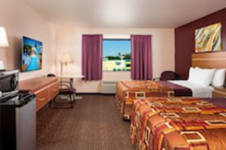 Room 10 of 222