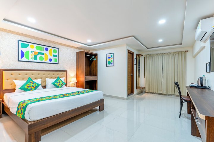 Room 7 of 34
