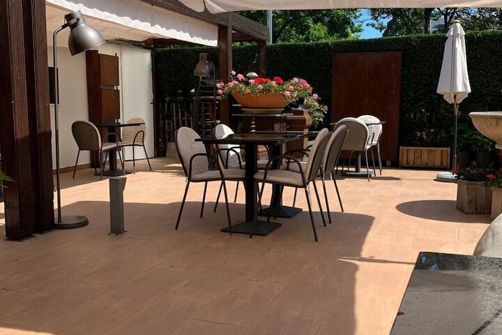 Hotel 18 of 18