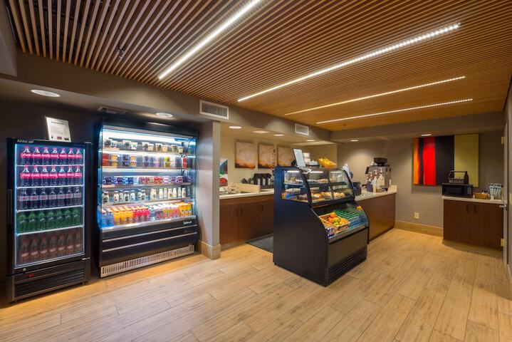 Snack bar
