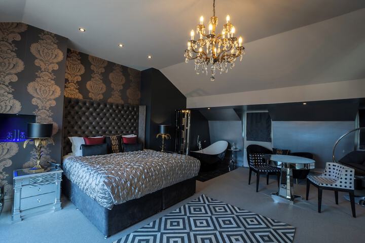 Room 26 of 75