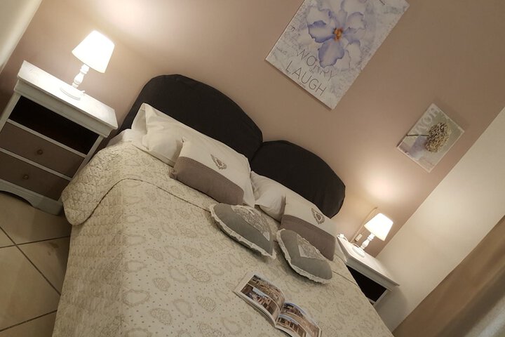 Room 5 of 41