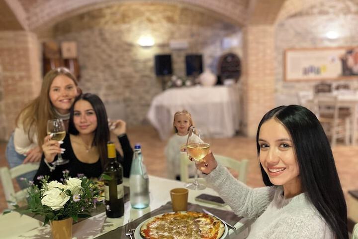 Dining 206 of 300
