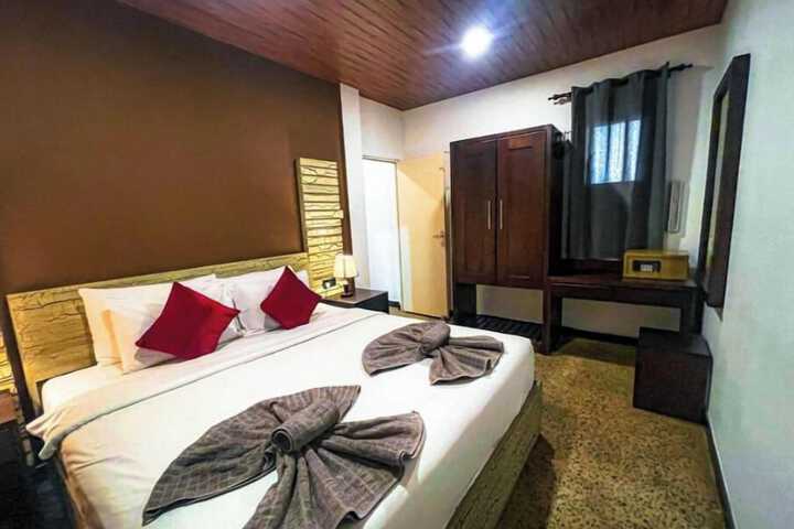Room 57 of 135