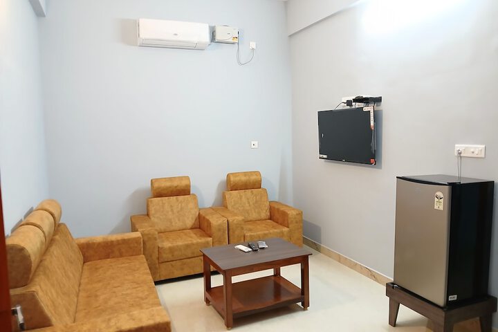 Room 11 of 22