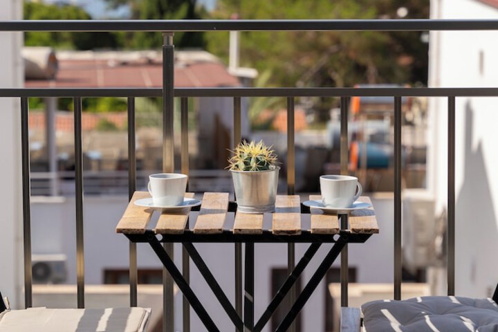 Terrace/Patio 21 of 48