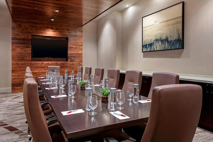 Meeting facility
