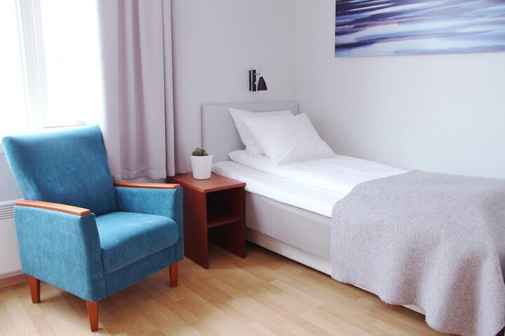 Room 10 of 34