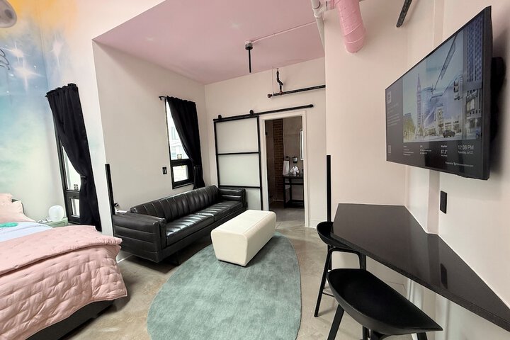 Room 12 of 92